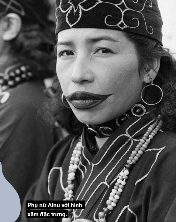 Hình xăm ở phụ nữ Ainu